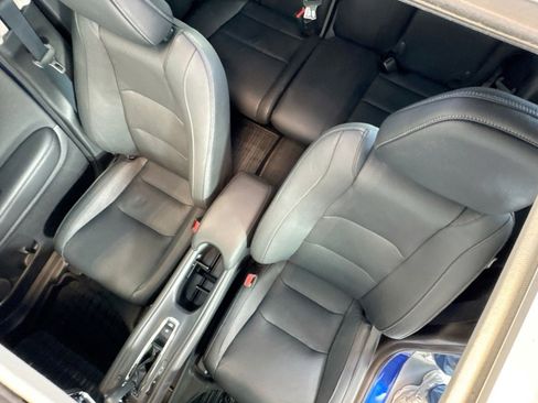 Used 2019 Honda HR-V Touring image 20