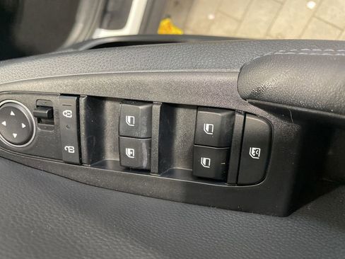 Certified 2023 Kia Seltos S w/ Navigation Package image 20