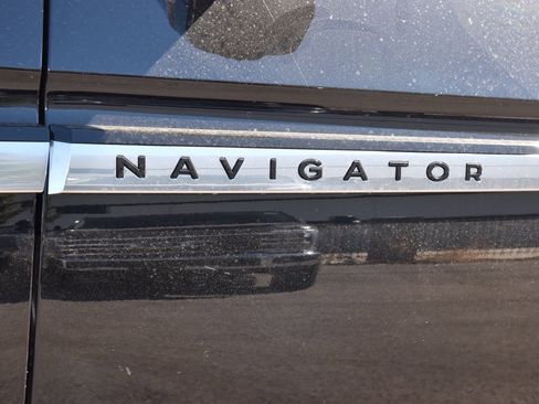 New 2025 Lincoln Navigator L Reserve image 46