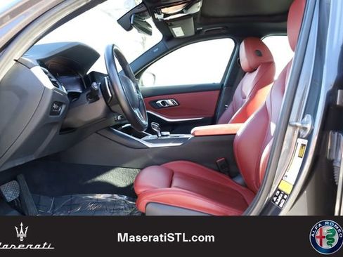 Used 2022 BMW 330i xDrive Sedan w/ Driving Assistance Package image 11