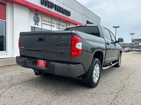 Certified 2018 Toyota Tundra SR5 w/ SR5 Upgrade Package AWD/4WD image 5