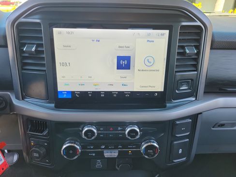Used 2025 Ford F150 XLT w/ Equipment Group 301A Standard AWD/4WD image 21
