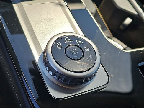 New 2026 Mitsubishi Outlander ES AWD/4WD image 15