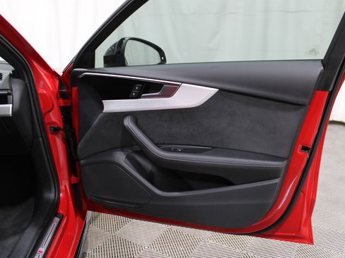 Used 2022 Audi A4 2.0T Premium Plus w/ Premium Plus Package image 27