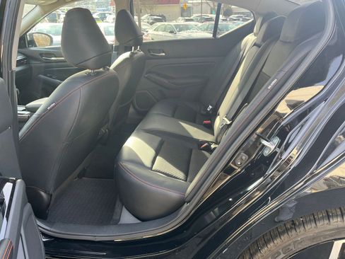 Used 2025 Nissan Altima 2.5 SR image 21