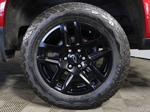 Used 2023 Chevrolet Silverado 1500 LT Trail Boss w/ Protection Package AWD/4WD image 17