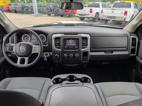 Used 2023 RAM 1500 Classic SLT AWD/4WD image 14