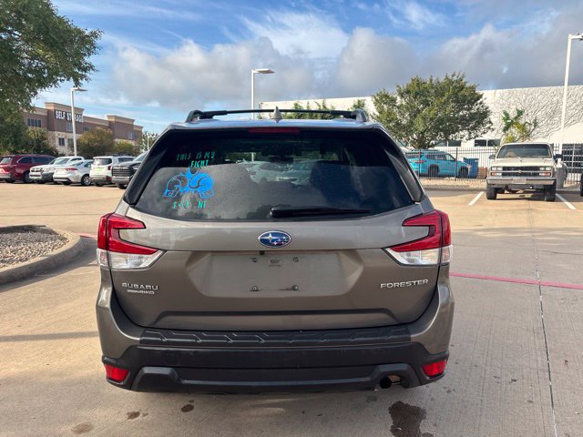Used 2021 Subaru Forester Premium w/ Popular Package #1 AWD/4WD image 6