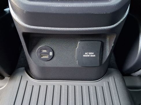 Used 2025 Ford Ranger Raptor AWD/4WD image 13