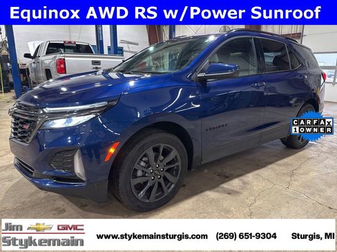 Used 2023 Chevrolet Equinox RS image 1