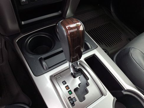 Used 2023 Toyota 4Runner Limited AWD/4WD image 15