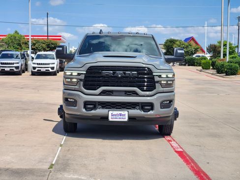 New 2026 RAM 3500 Laramie AWD/4WD image 6