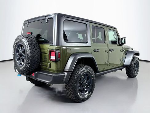 Used 2023 Jeep Wrangler Unlimited AWD/4WD image 6
