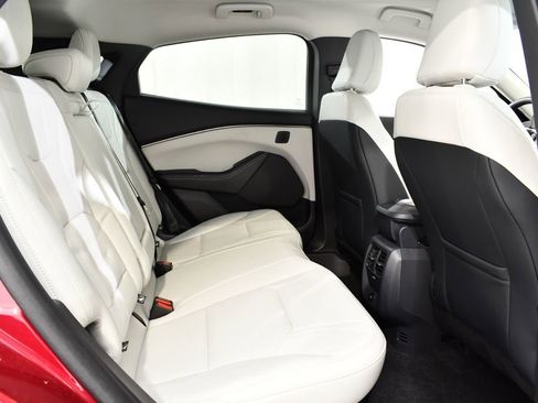 Used 2025 Ford Mustang Mach-E Premium image 19