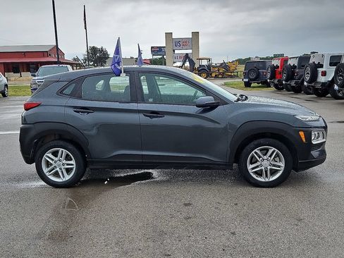 Used 2021 Hyundai Kona SE AWD/4WD image 9