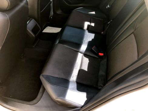 Used 2018 Honda Accord Sport image 23