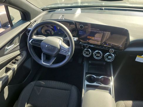 Used 2025 Chevrolet Blazer EV LT w/ Midnight/Sport Edition image 10
