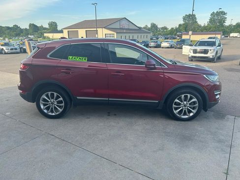Used 2018 Lincoln MKC Select w/ Select Plus Package AWD/4WD image 4
