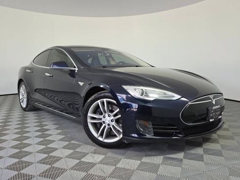 Used 2014 Tesla Model S 60 RWD image 1