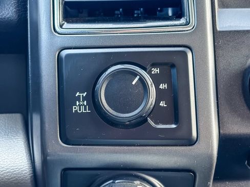 Used 2018 Ford F150 XLT w/ Equipment Group 302A Luxury AWD/4WD image 26