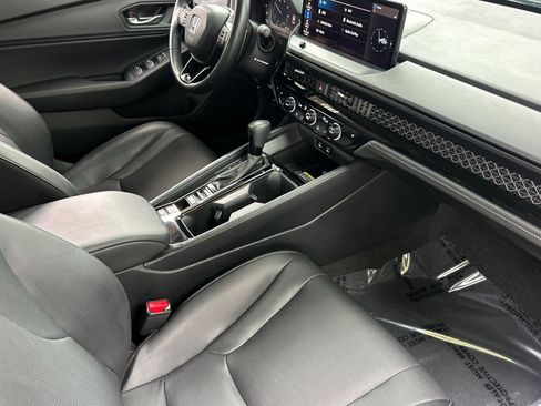 Used 2025 Honda Accord EX-L image 32