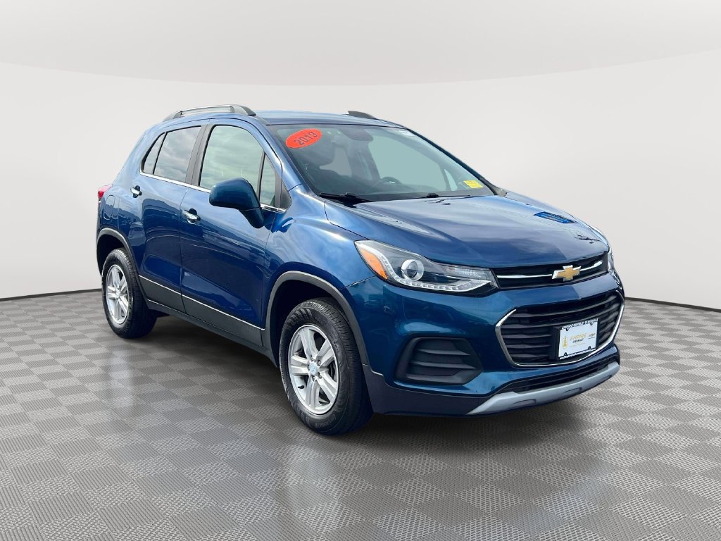 Used 2019 Chevrolet Trax LT w/ LT Convenience Package AWD/4WD image 1