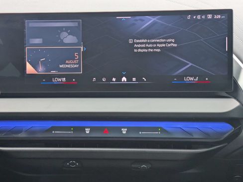 Used 2025 BMW X3 xDrive30i AWD/4WD image 19