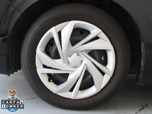 Used 2024 Subaru Impreza 2.0i image 28