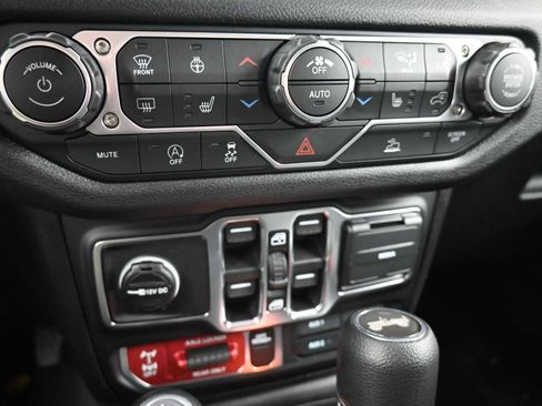 New 2026 Jeep Wrangler Unlimited Sport image 9