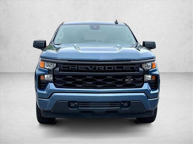 Used 2024 Chevrolet Silverado 1500 Custom w/ Turbomax Blackout Package RWD image 3