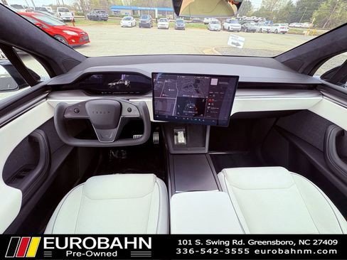 Used 2022 Tesla Model X Plaid AWD/4WD image 22