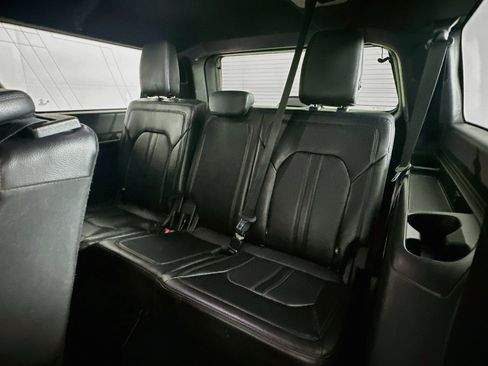 Used 2020 Ford Expedition Max Limited AWD/4WD image 29