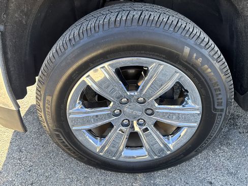 Used 2018 GMC Sierra 1500 SLT image 9