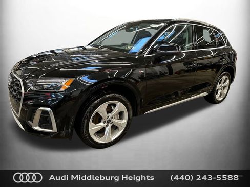 Certified 2025 Audi Q5 2.0T Premium Plus w/ Premium Plus Package image 2