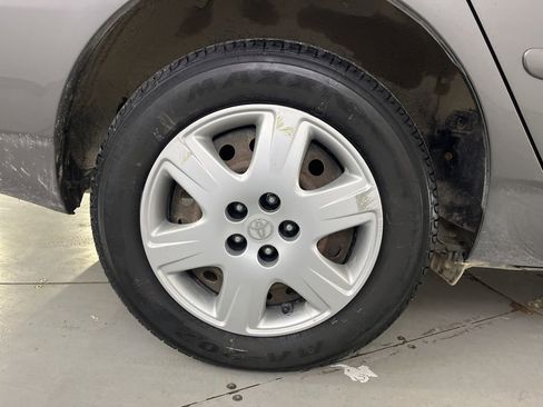 Used 2006 Toyota Corolla LE image 17