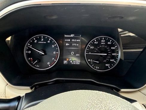 Used 2024 Subaru Outback Limited AWD/4WD image 12