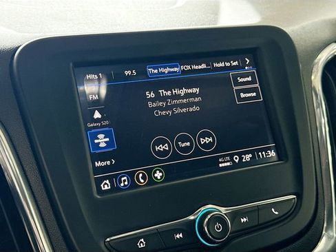 Used 2023 Chevrolet Equinox LT image 16