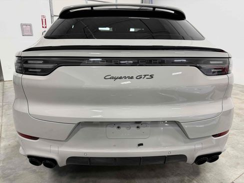 Used 2022 Porsche Cayenne GTS AWD/4WD image 44