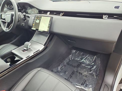 Certified 2026 Land Rover Range Rover Evoque S image 29