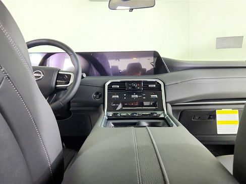 New 2026 Nissan Armada SV image 28