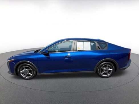 Used 2025 Kia K4 FWD image 8