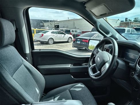 Used 2024 Ford F150 Lightning Flash image 15