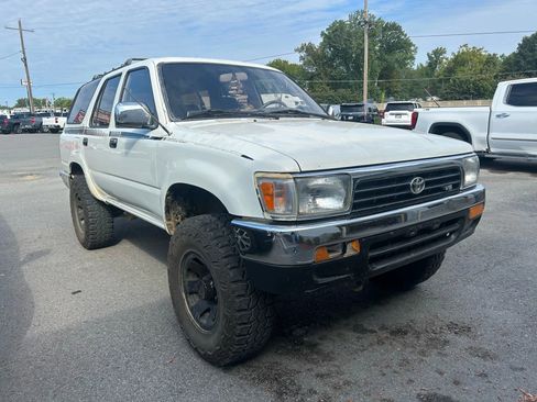Used 1994 Toyota 4Runner SR5 image 3