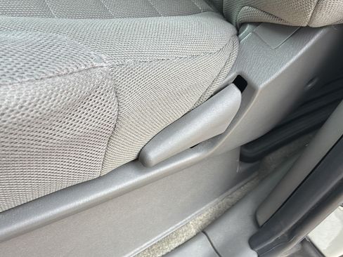 Used 2018 Nissan Frontier S RWD image 23