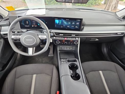 Used 2024 Hyundai Sonata SEL FWD image 9