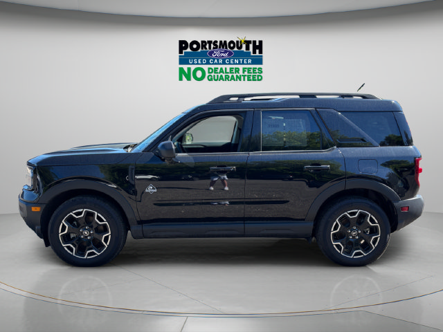 Used 2025 Ford Bronco Sport Outer Banks w/ Outer Banks Tech Package+ AWD/4WD image 2