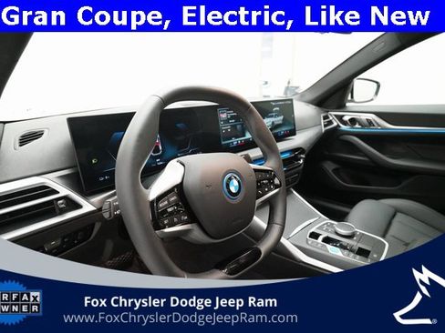 Used 2025 BMW i4 eDrive40 image 8