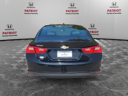 Used 2018 Chevrolet Malibu LS FWD image 4