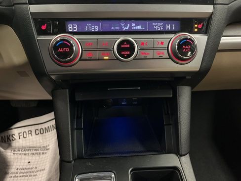 Used 2017 Subaru Outback 2.5i Limited image 24