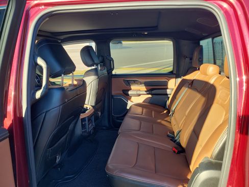 Used 2020 RAM 1500 Limited image 13